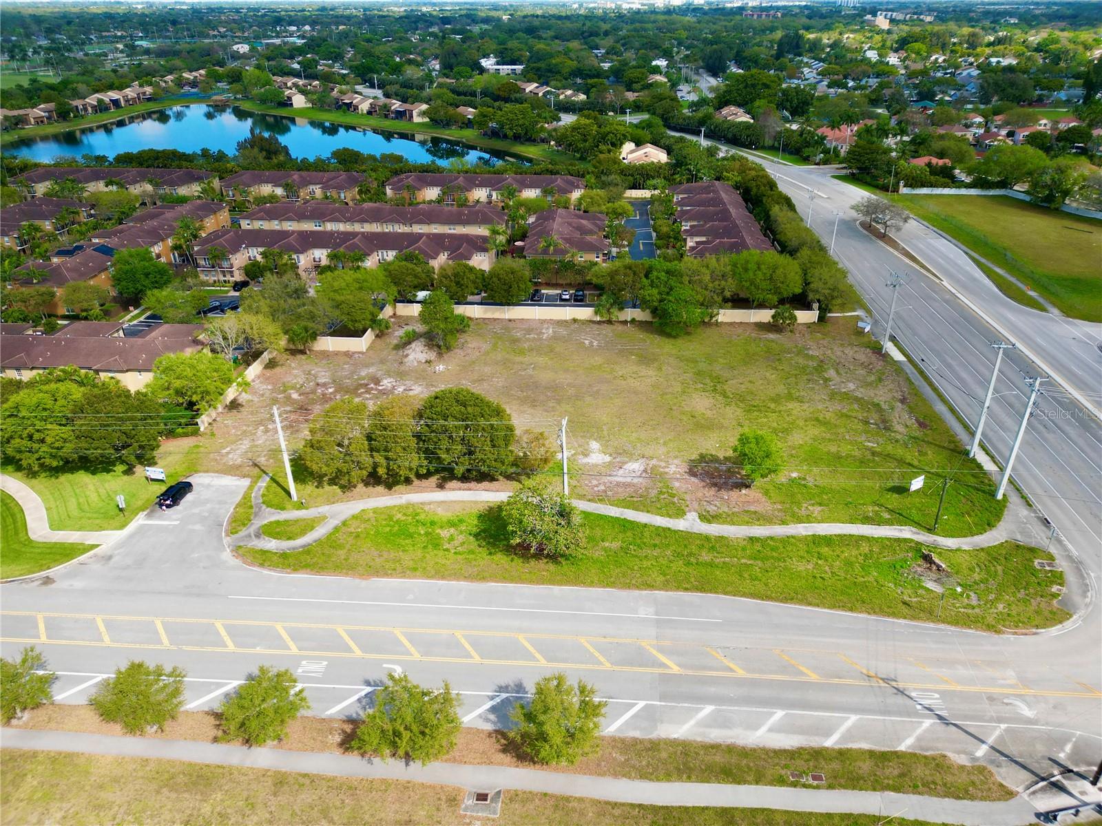PINE ISLAND COMM 167-50 B - Land