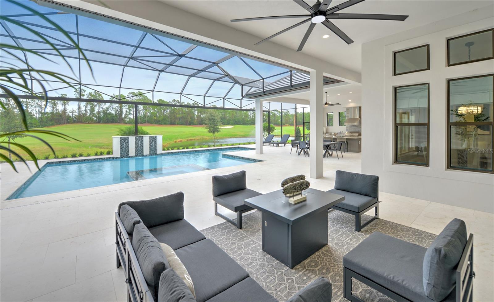 PLANTATION BAY - Residential