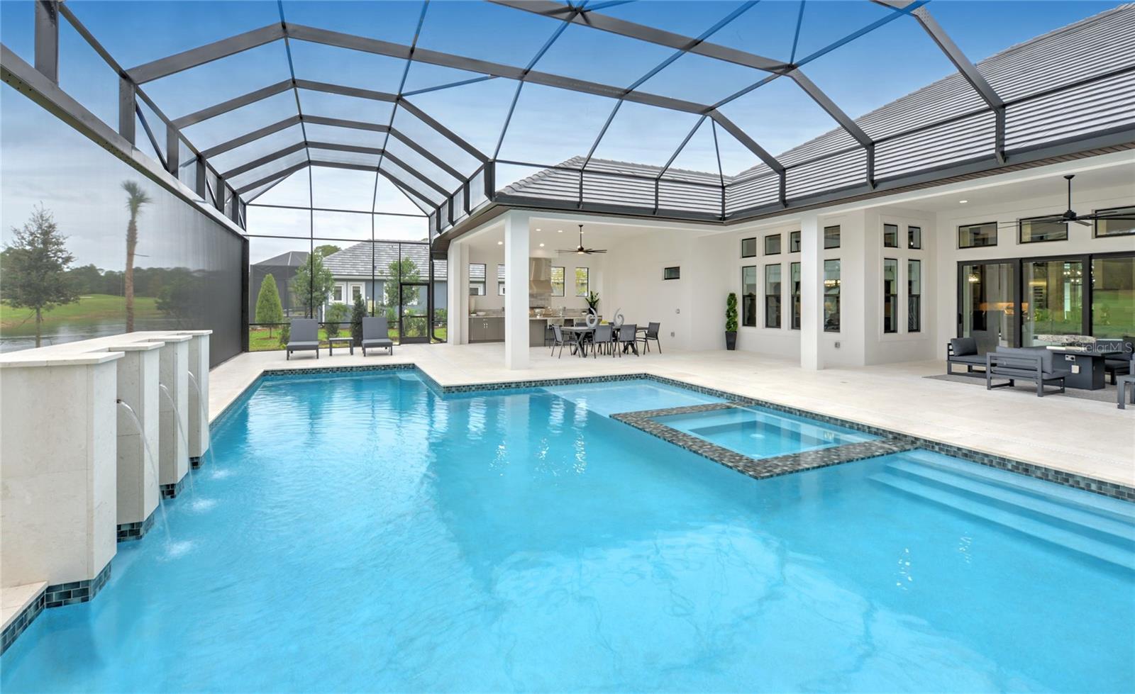 PLANTATION BAY - Residential