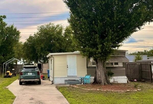 Good opportunity to own a 3 bedrooms, 1 bathroom mobile home in Clearwater, great Community where you Own the Land, no age restrictions, community pool, basketball court and playground to enjoy with your family and friends. Bring your boat, RV, truck, etc. and have them parked in your property with No HOA restrictions. It’s located a short drive to Tampa, St Petersburg, shopping, local amenities and beaches. Don’t miss it!