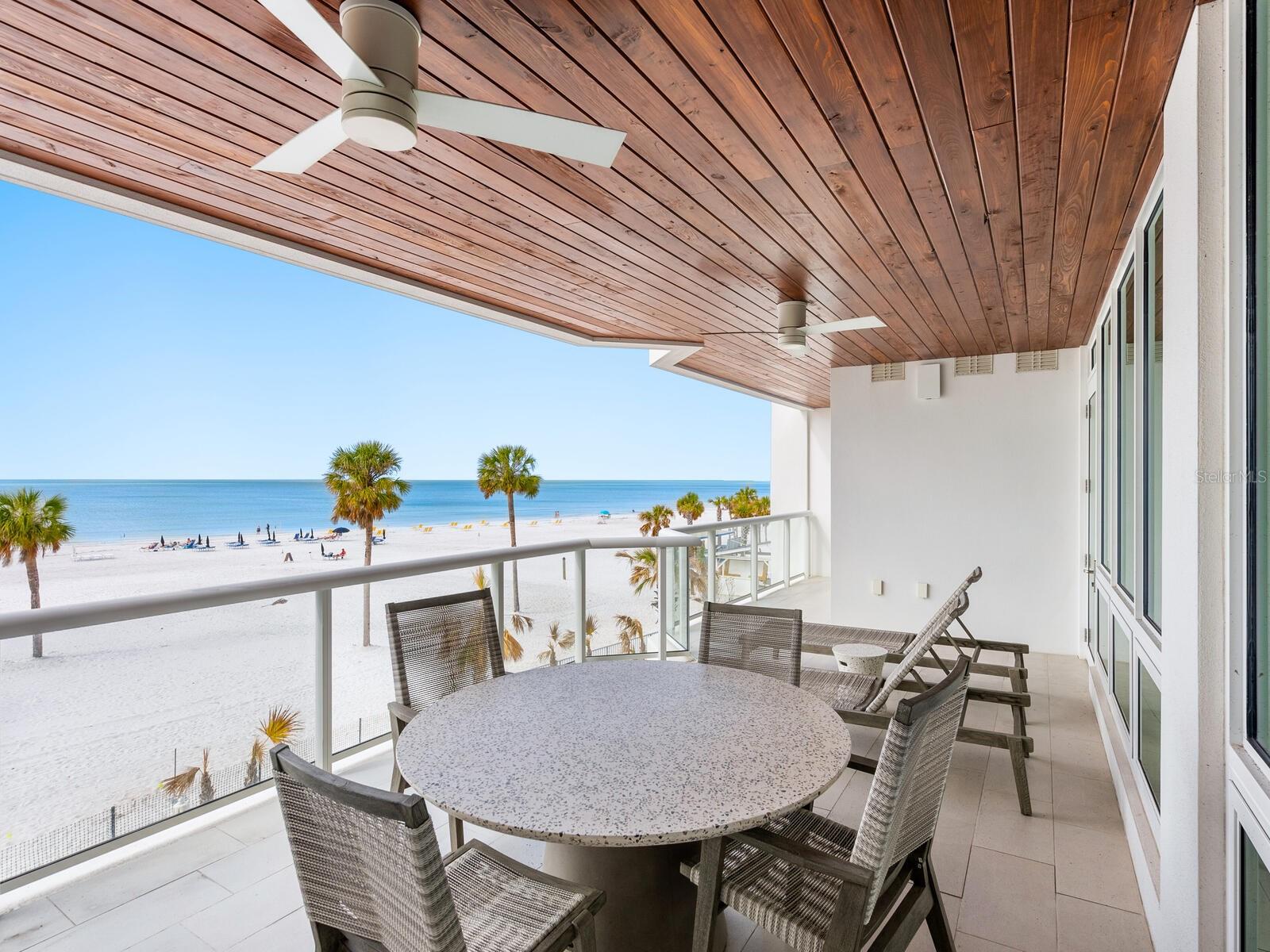 TEN35 SEASIDE - Residential