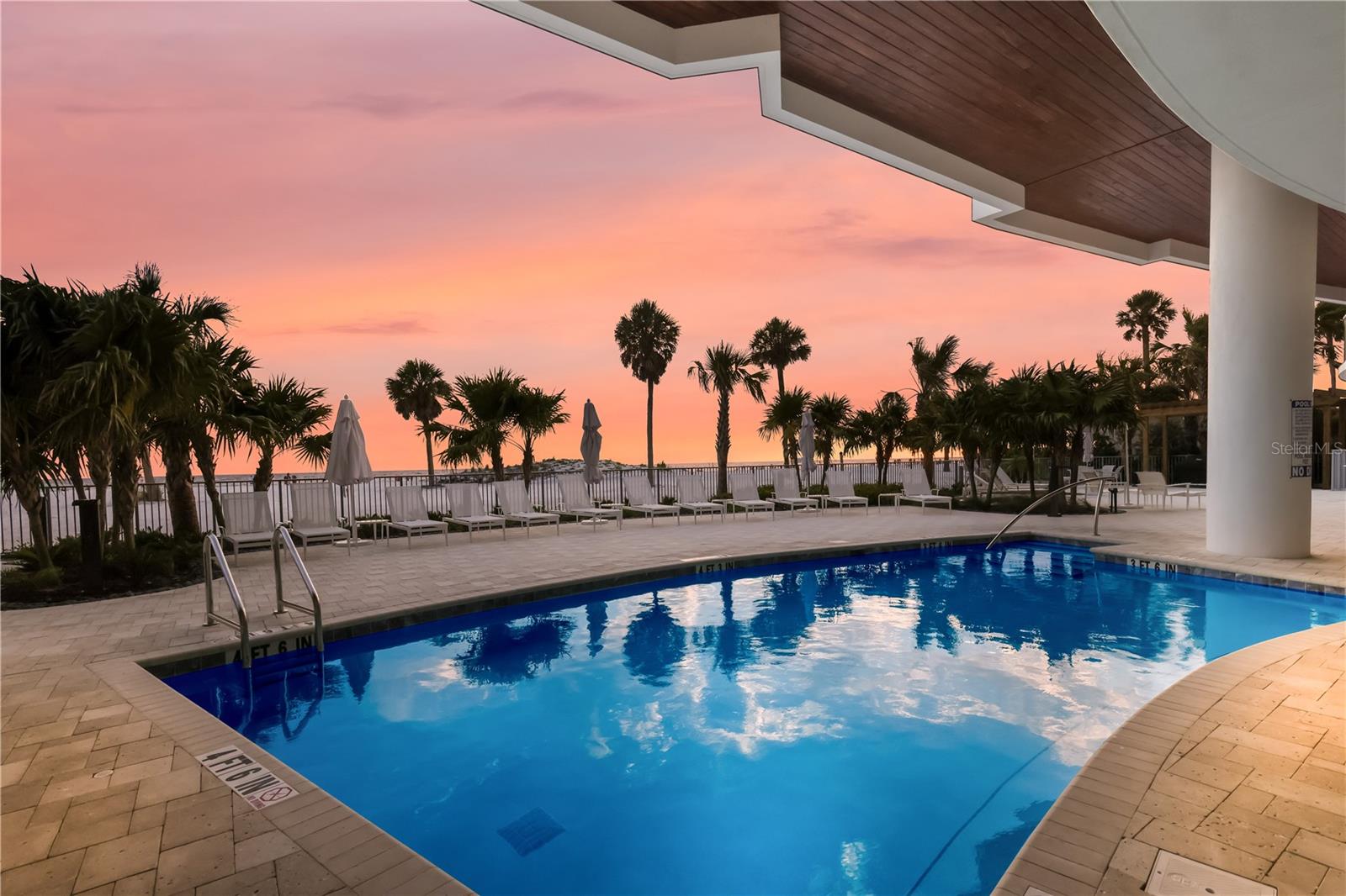 TEN35 SEASIDE - Residential