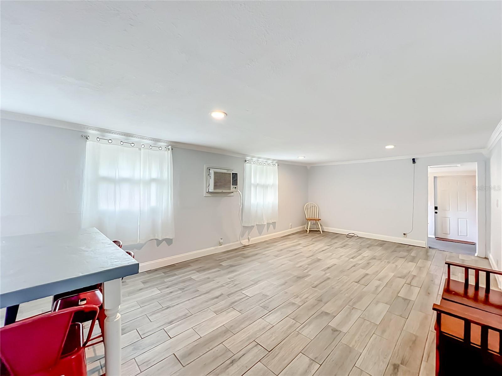 HOLDEN REAL ESTATE COMPANYS ADD - Residential