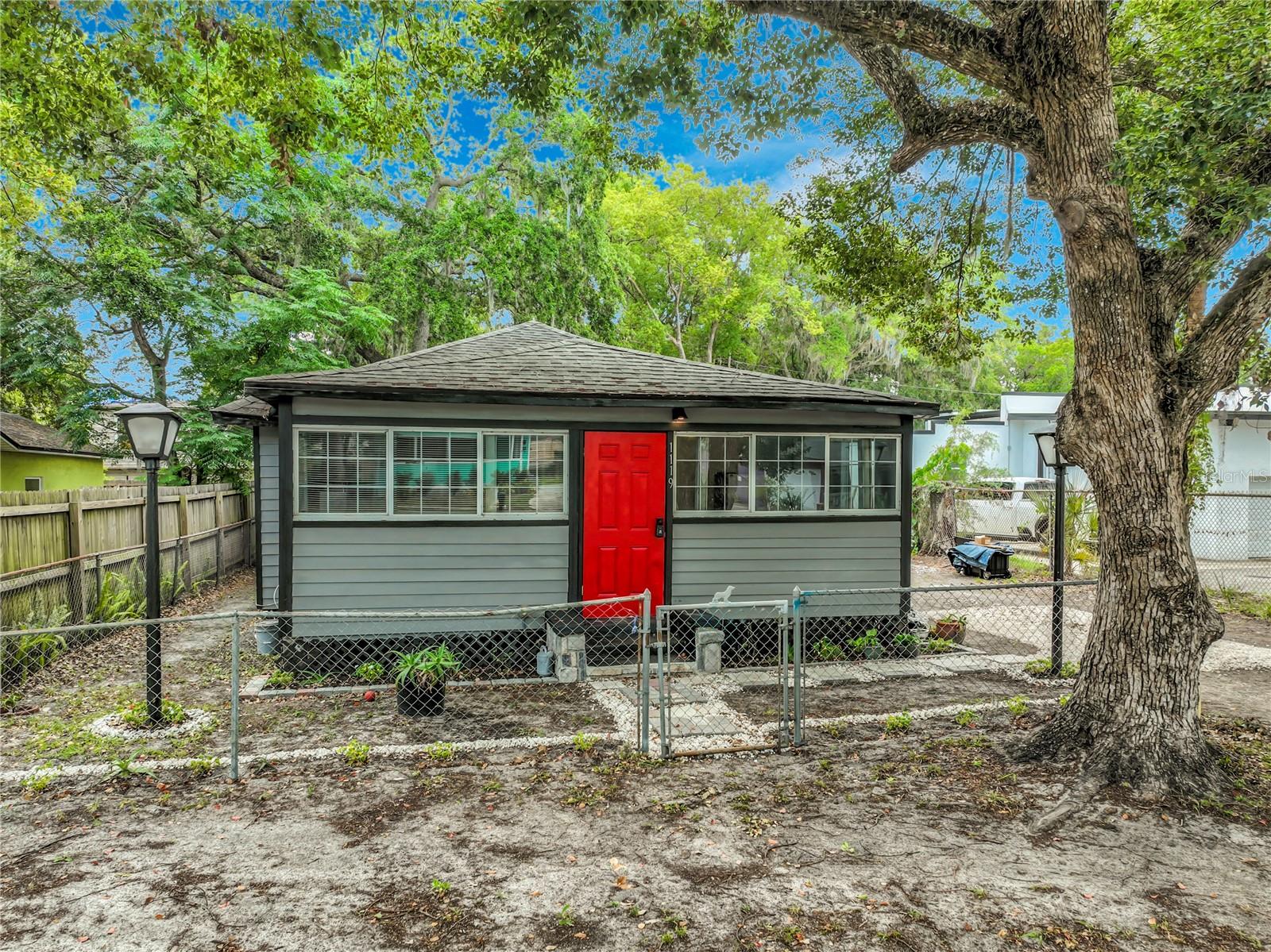 HOLDEN REAL ESTATE COMPANYS ADD - Residential