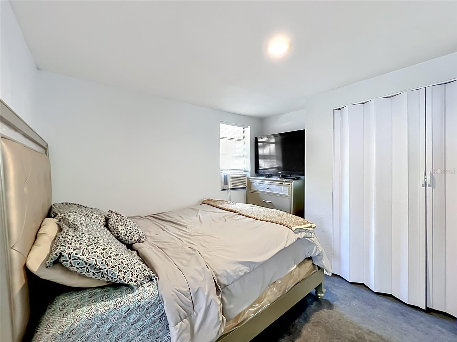 HOLDEN REAL ESTATE COMPANYS ADD - Residential