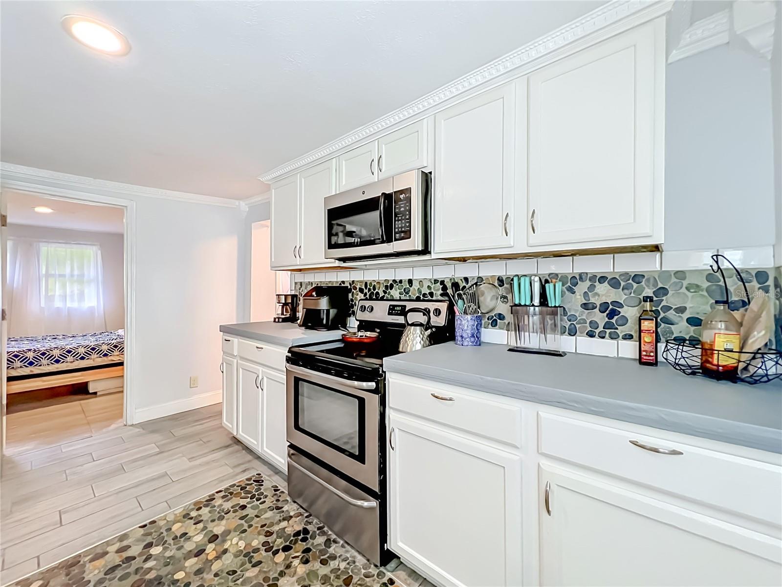 HOLDEN REAL ESTATE COMPANYS ADD - Residential