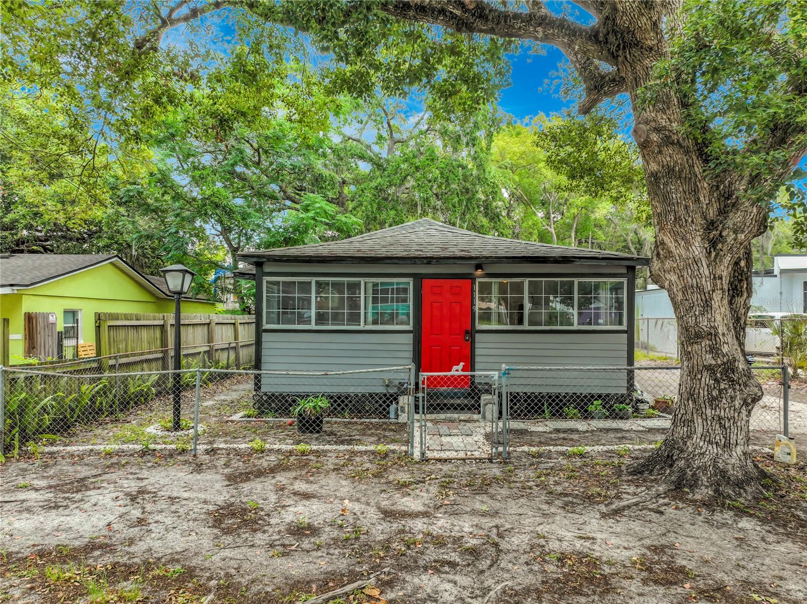 HOLDEN REAL ESTATE COMPANYS ADD - Residential