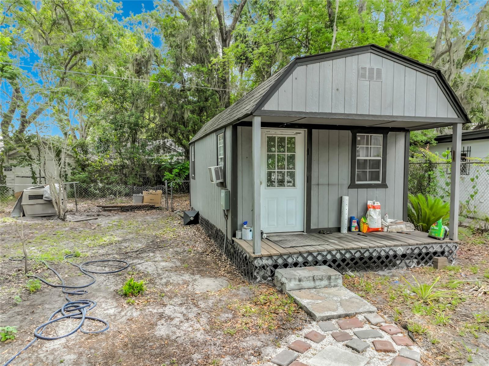 HOLDEN REAL ESTATE COMPANYS ADD - Residential
