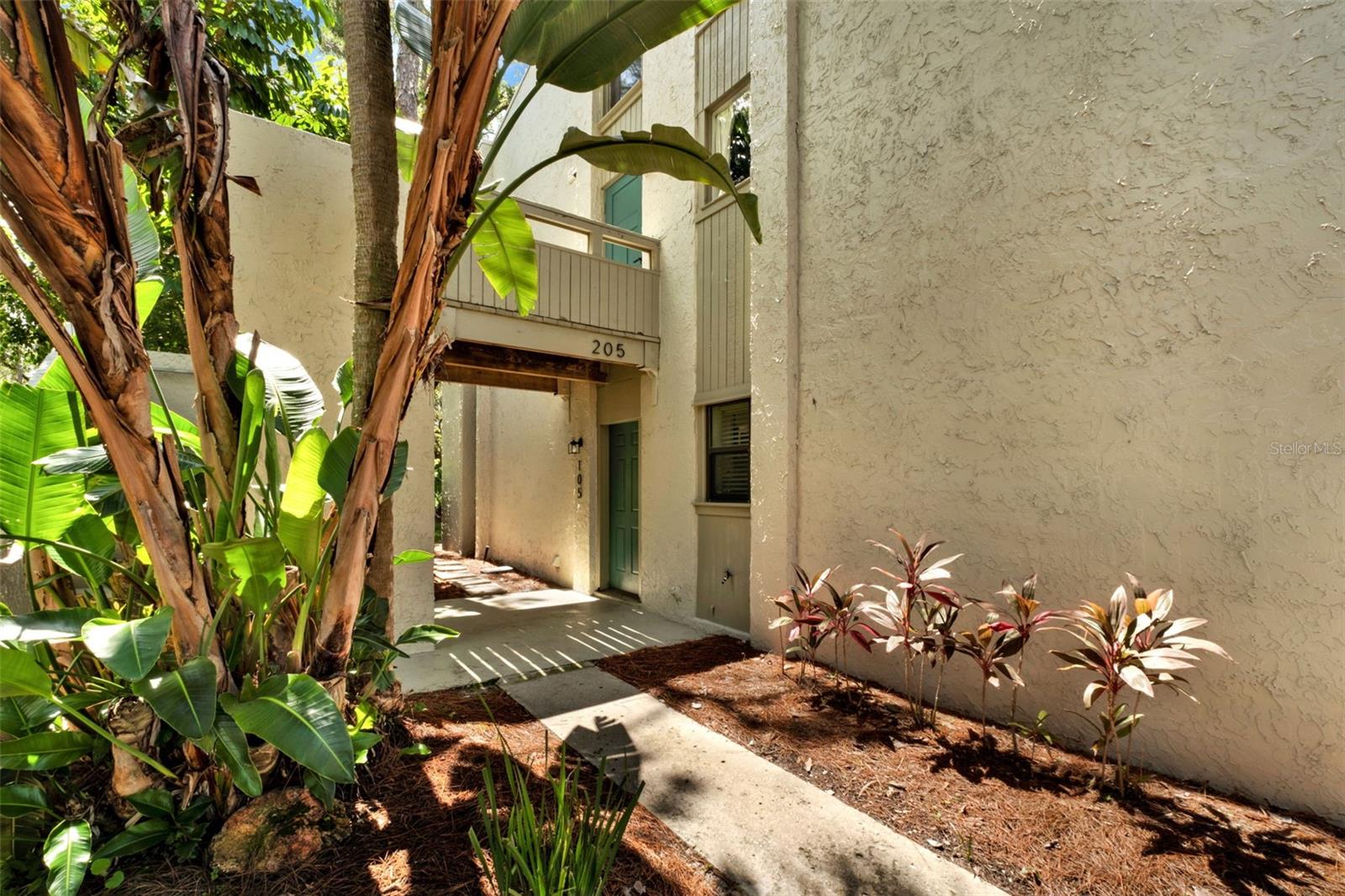 FAIRWAY VILLAS - Residential