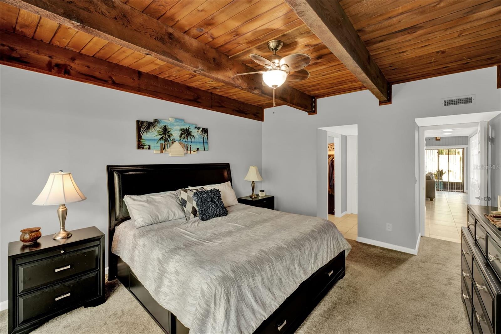 FAIRWAY VILLAS - Residential
