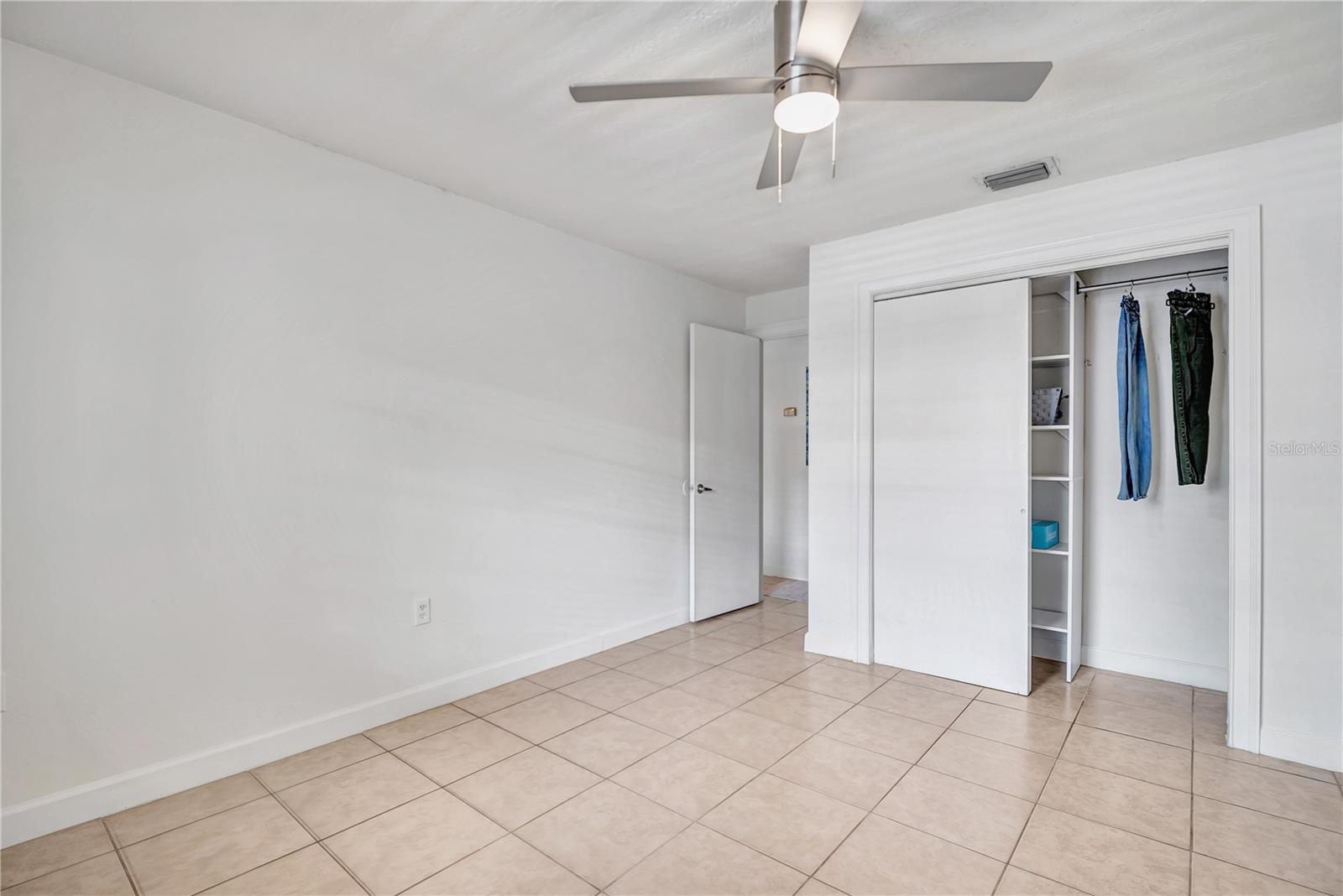 BAYSHORE LANDINGS A CONDOMINIU - Residential
