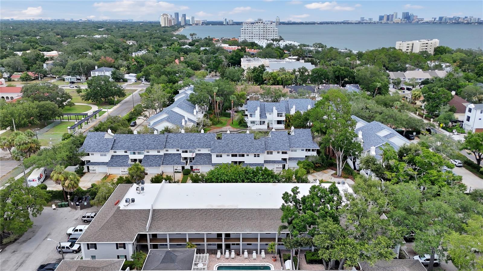 BAYSHORE LANDINGS A CONDOMINIU - Residential
