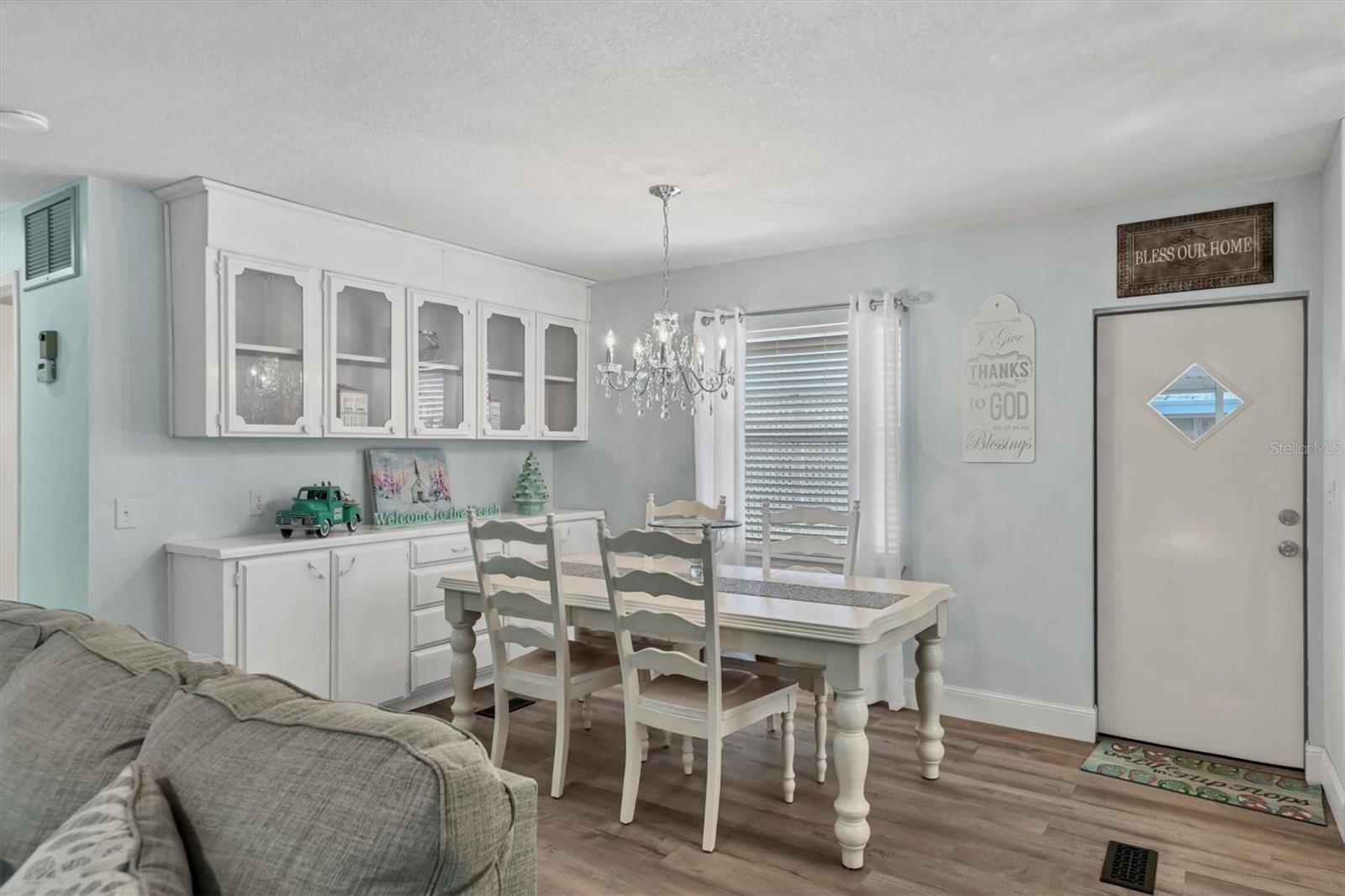 TIDEVUE ESTATES FIRST ADD - Residential