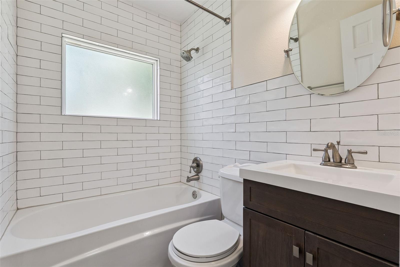 OVIEDO HEIGHTS - Residential Lease
