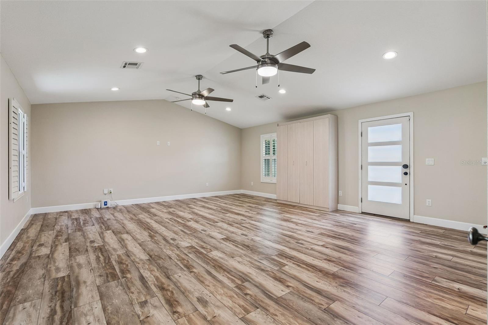 OVIEDO HEIGHTS - Residential Lease