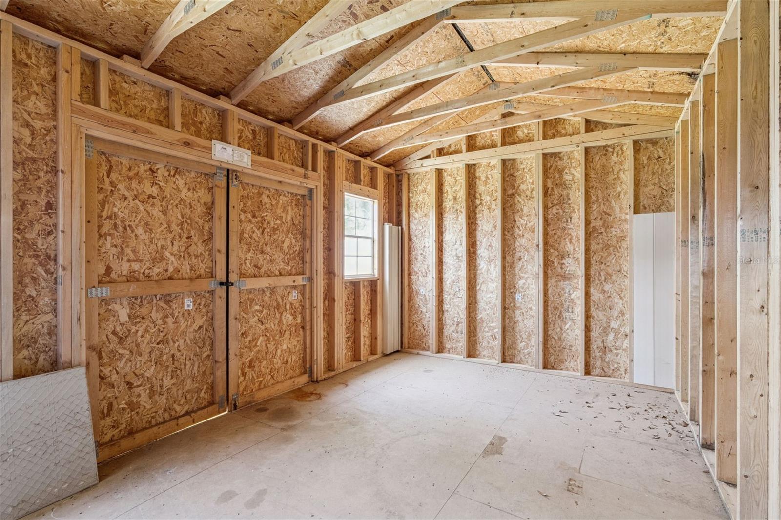 OVIEDO HEIGHTS - Residential Lease