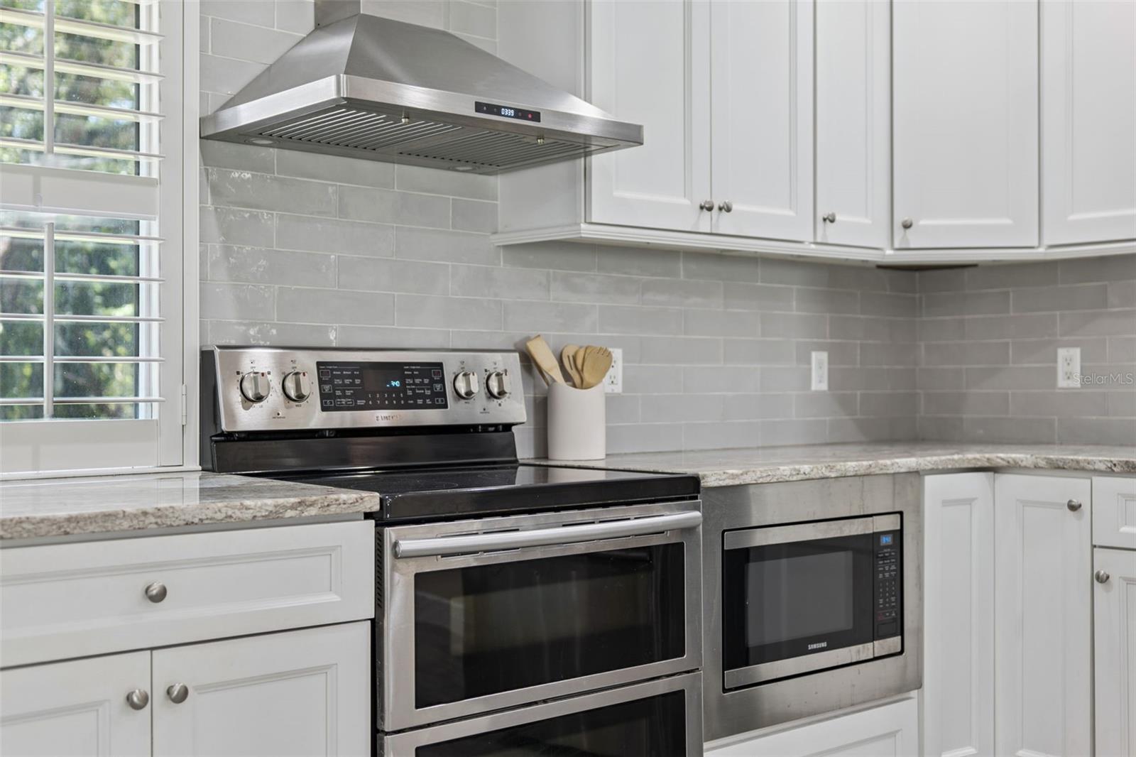 OVIEDO HEIGHTS - Residential Lease