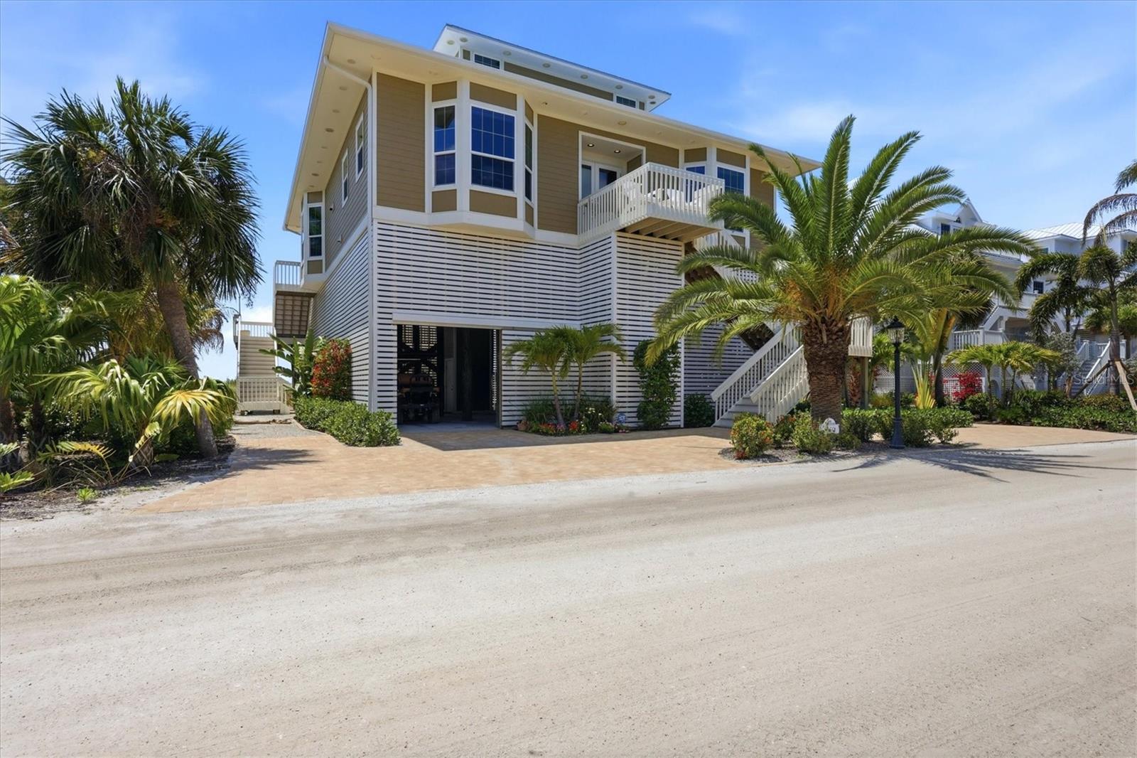 ISLAND HARBOR BEACH CLUB SEC 01 - Residential