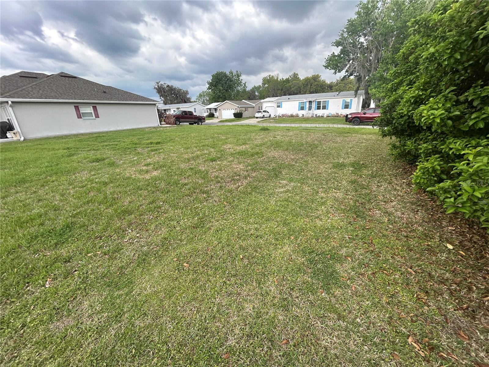 HERITAGE WOOD N LAKES ESTATES - Land