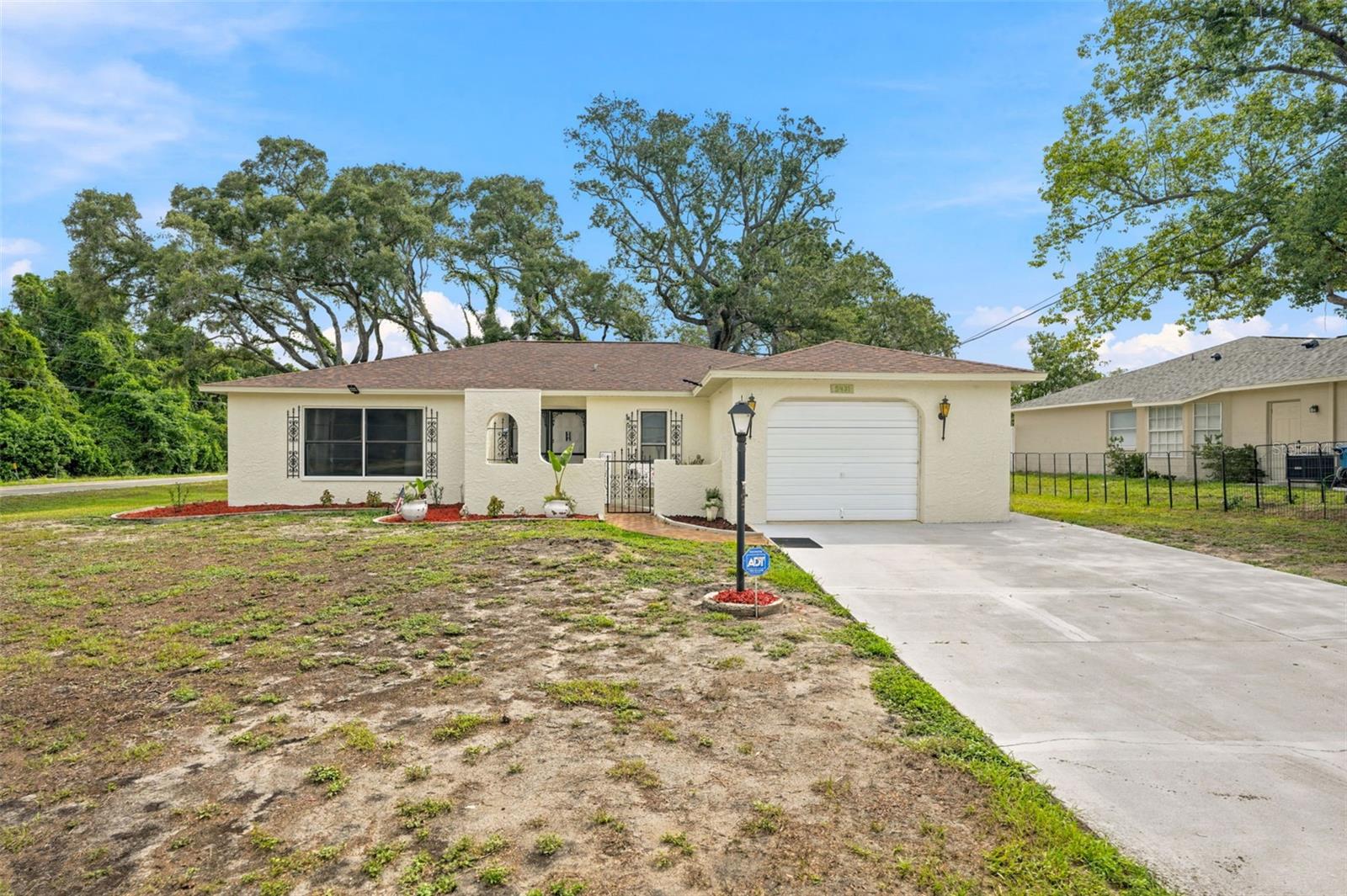 SPRING HILL - Residential