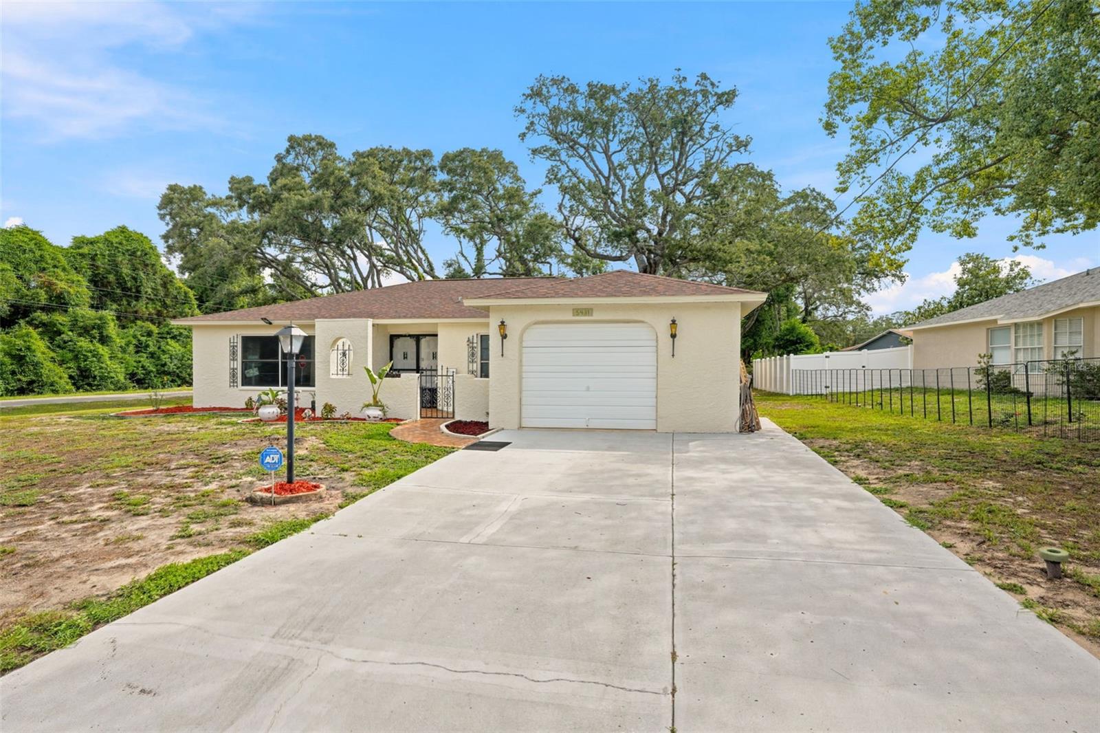 SPRING HILL - Residential