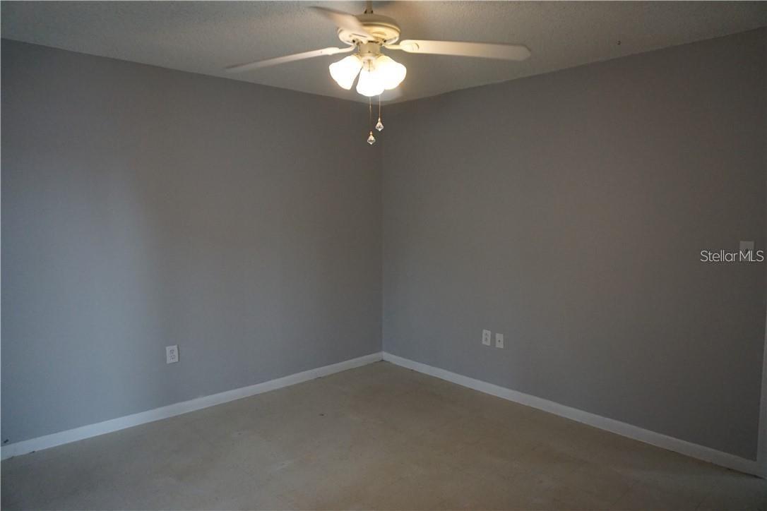 SABAL SQUARE ESTATES - Residential Lease