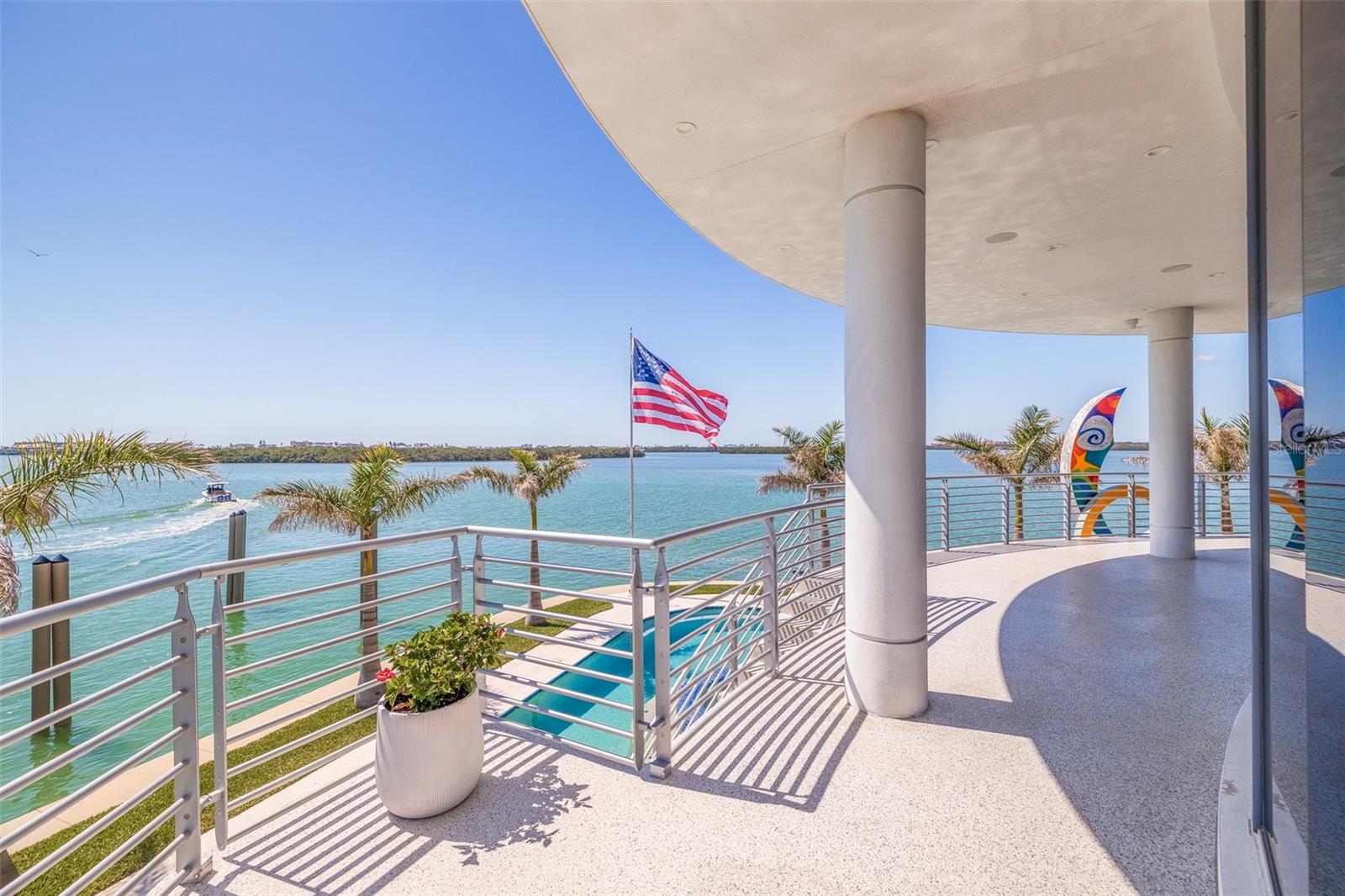 CAPRI ISLE - Residential