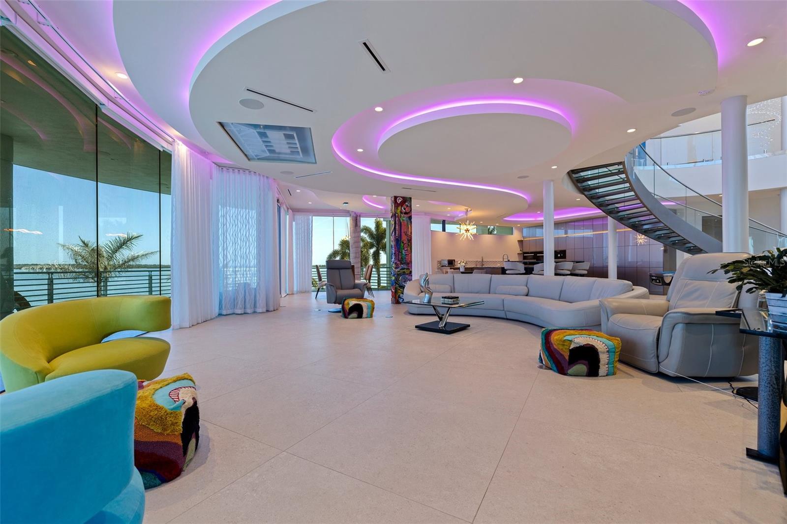CAPRI ISLE - Residential