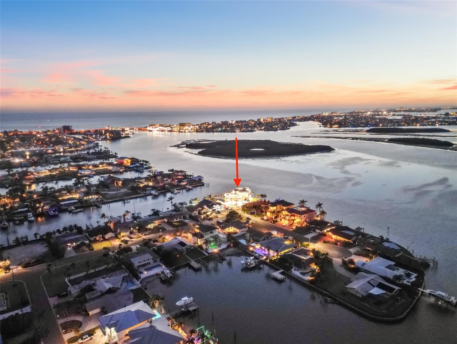 CAPRI ISLE - Residential