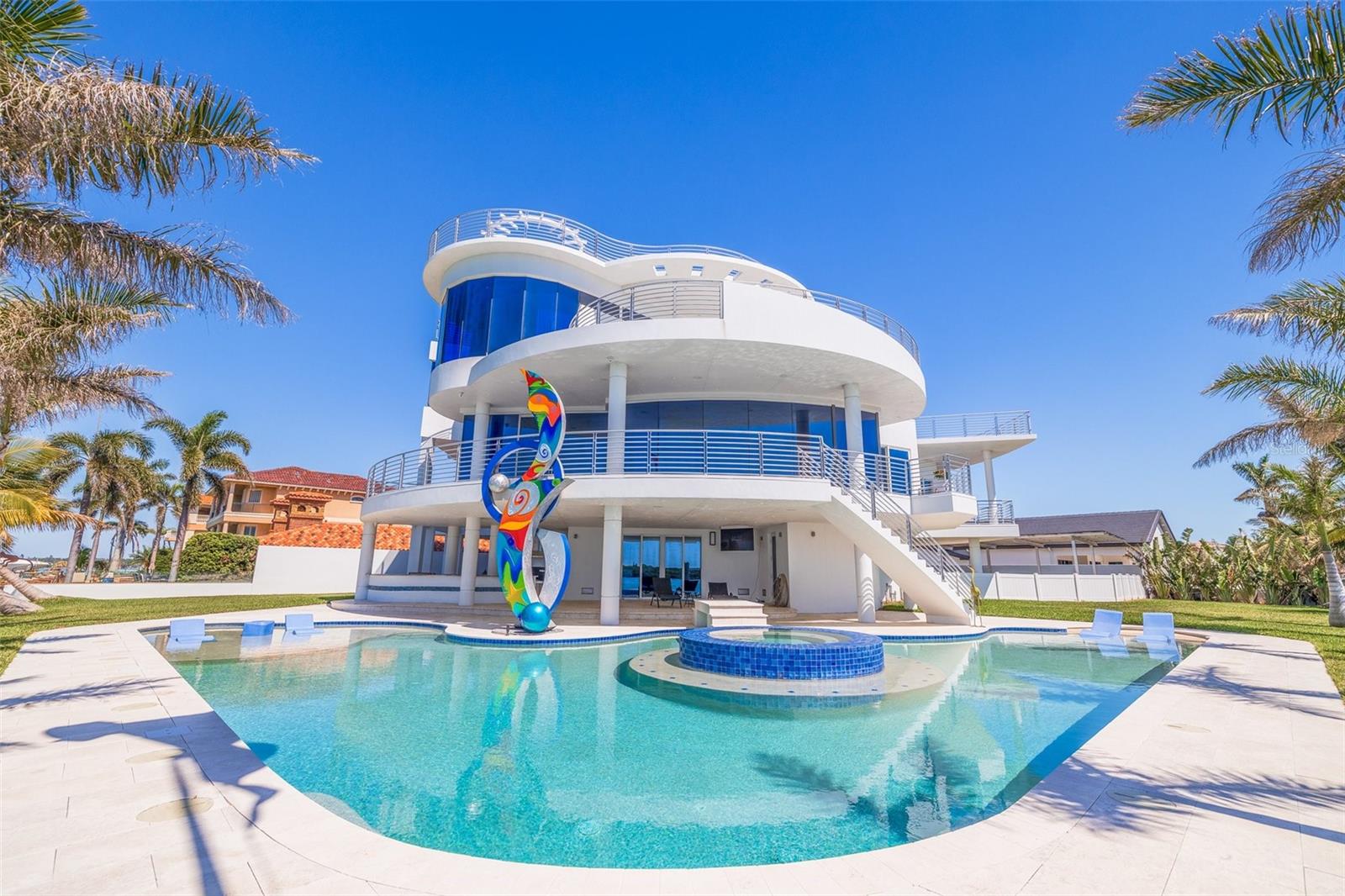 CAPRI ISLE - Residential