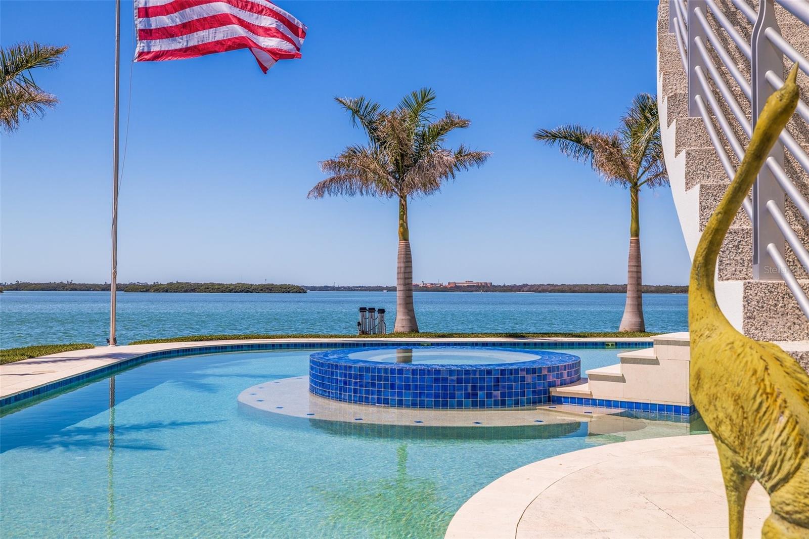 CAPRI ISLE - Residential