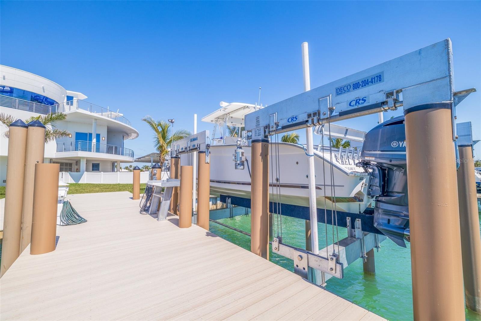 CAPRI ISLE - Residential