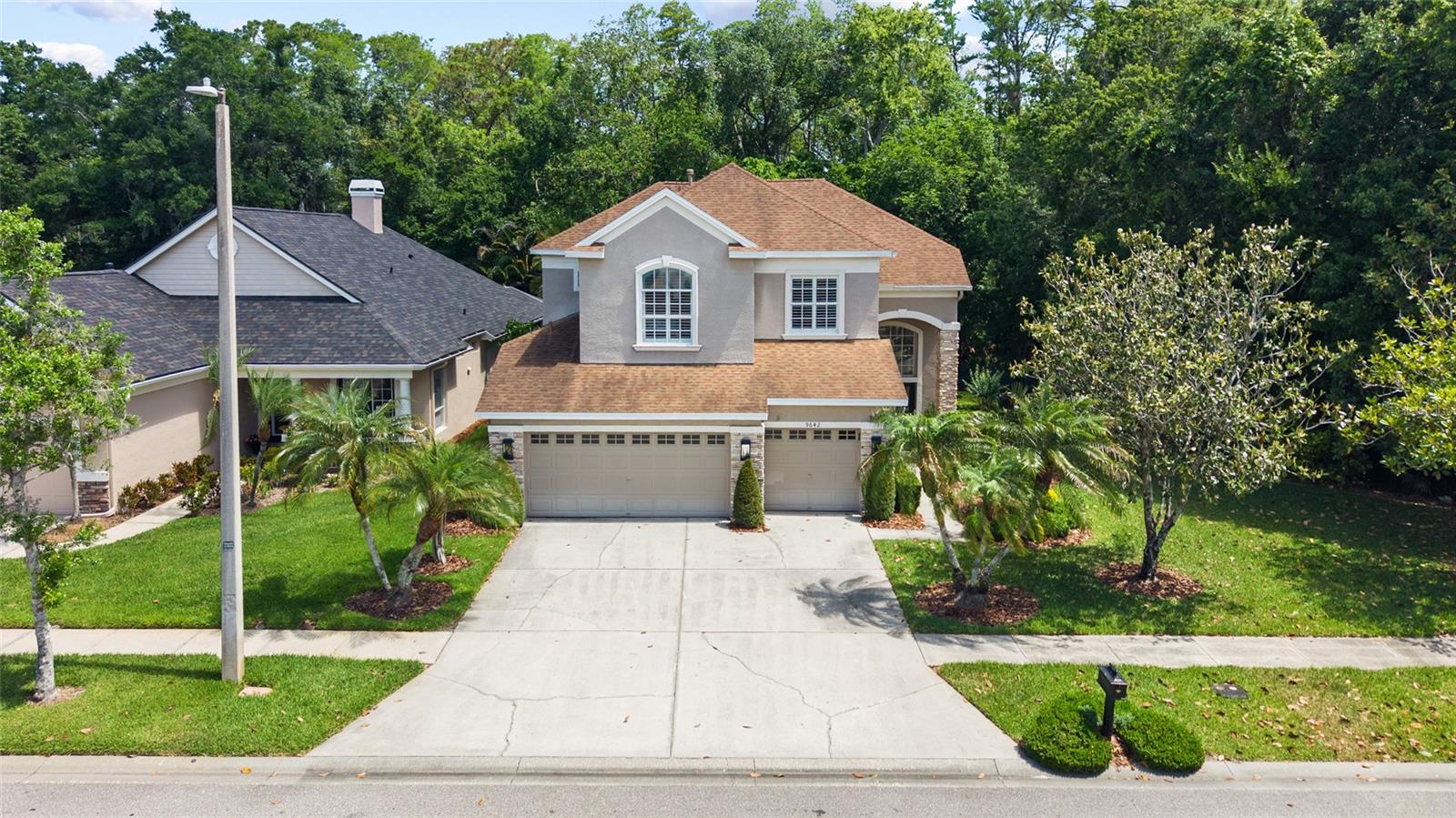 WESTCHASE - THE GREENS - Residential