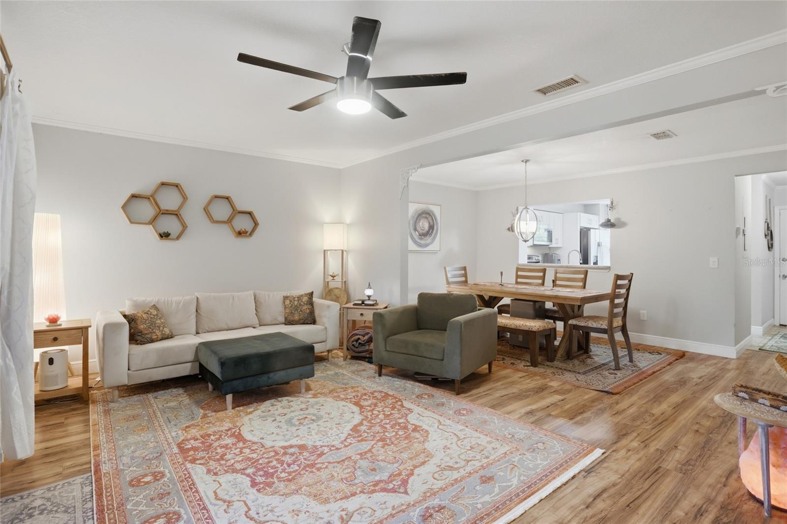 MOUNT GREENWOOD UNIT 2 OF - Residential