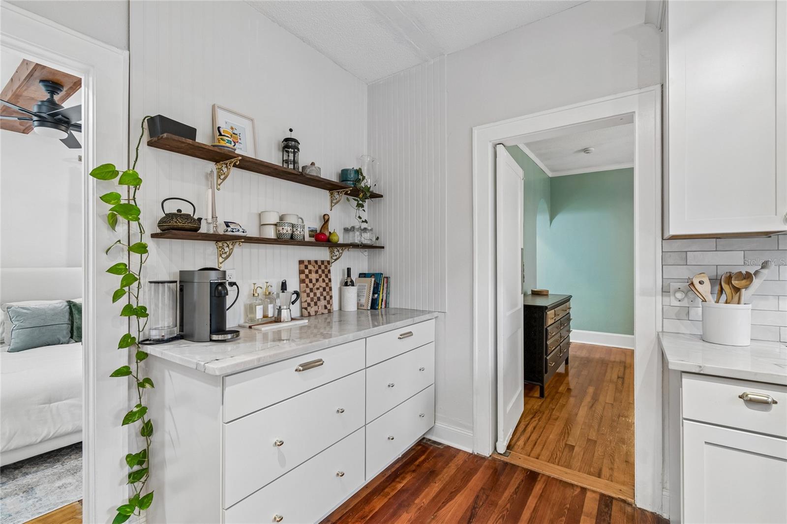 HAMPTON TERRACE - Residential