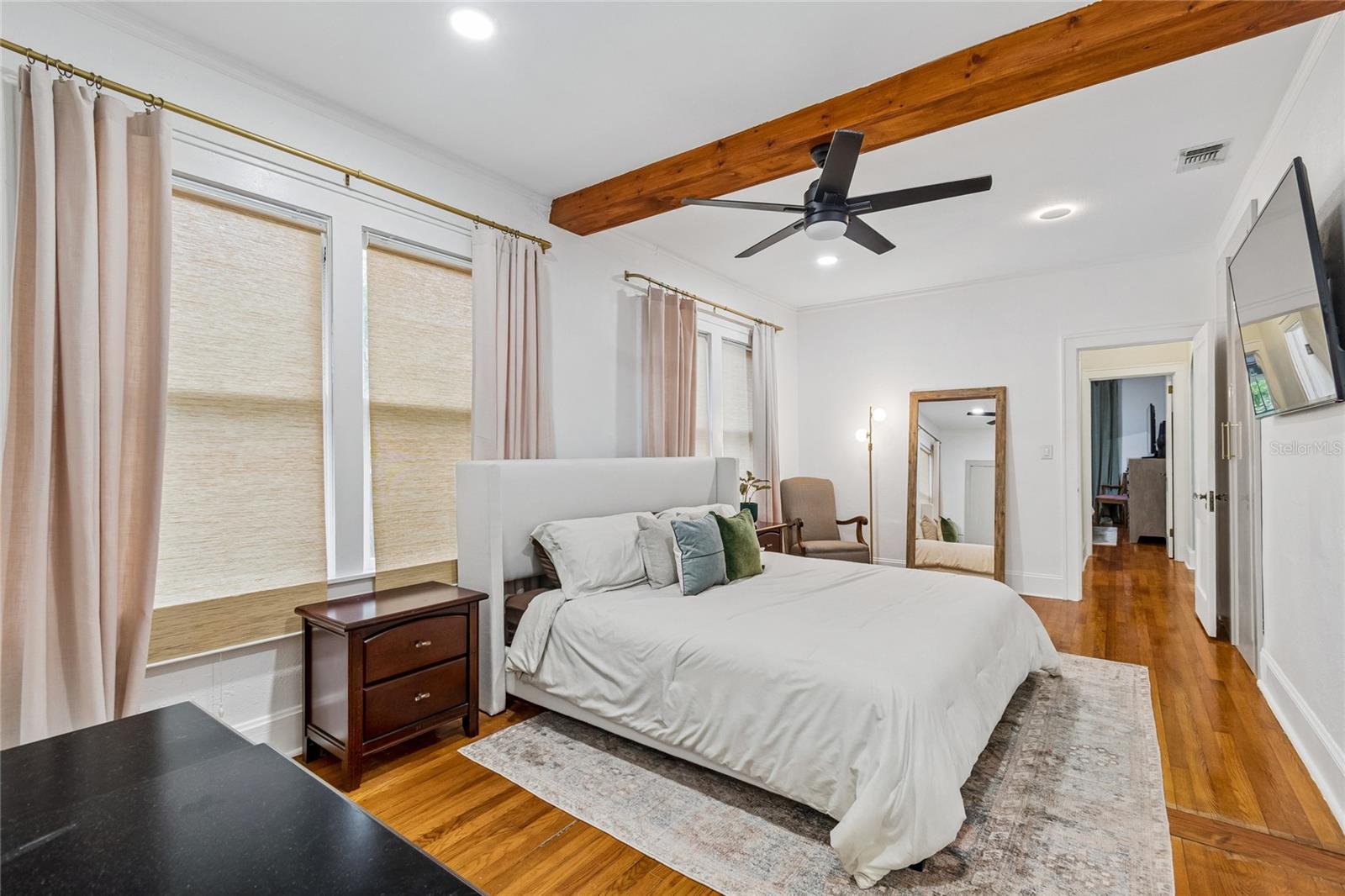 HAMPTON TERRACE - Residential