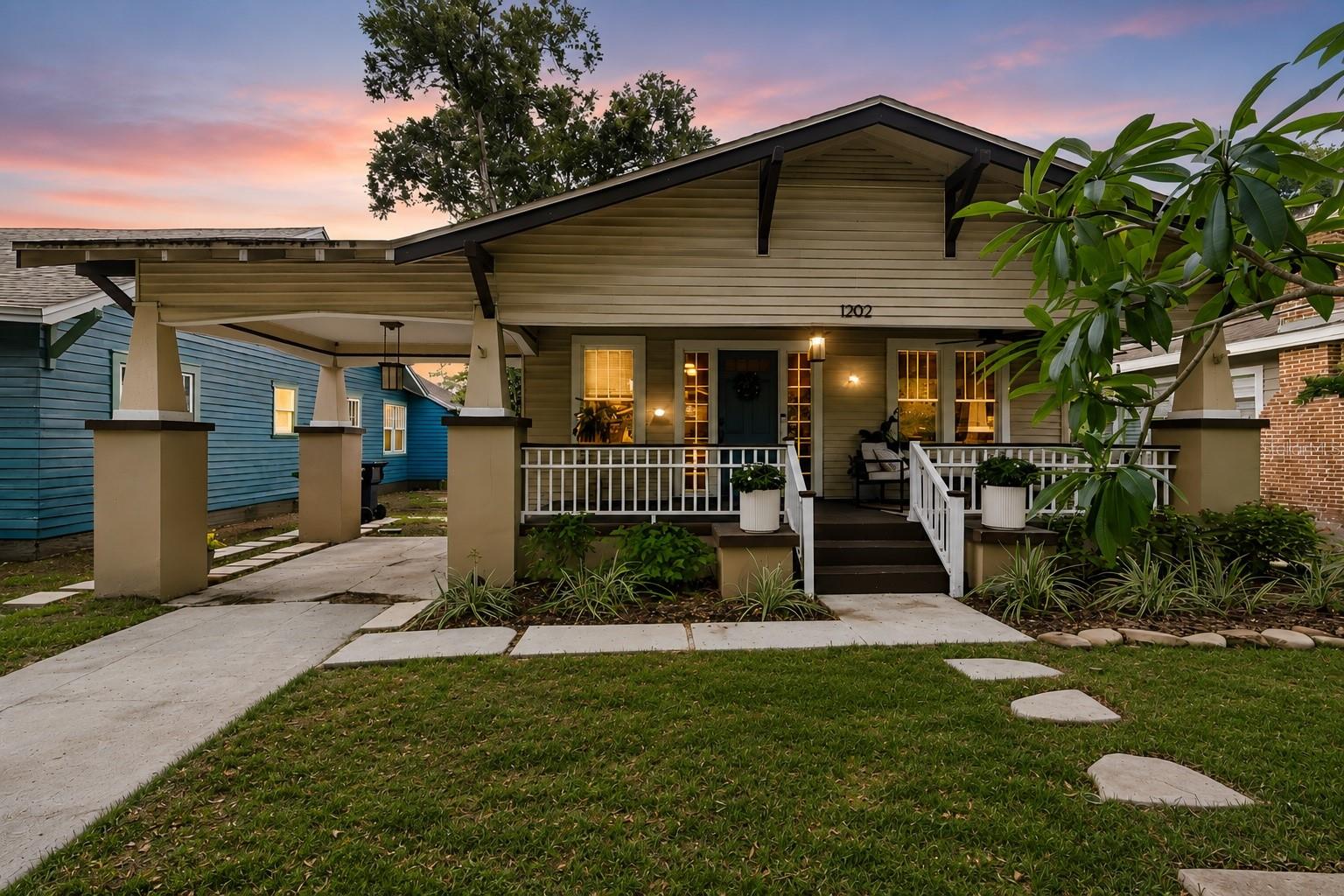 If homes could talk, this one would have the best stories to tell. This thoughtfully refreshed 2-bedroom, 2-bathroom Hampton Terrace bungalow is full of timeless character and includes a detached 300-square-foot studio casita that serves as the perfect THIRD BEDROOM, guest retreat, home office, gym, or creative space.
Inside the main home, you'll find all the charm you'd hope for in a 1920s bungalow, from the original hardwood floors, classic archways, and inviting fireplace to a designer kitchen with premium appliances and beautifully updated living spaces. The spacious primary suite features TWO custom closets, a rare find for a historic bungalow, while the home has also been fully repiped to PVC within the last two years and includes a beautifully renovated guest bathroom.
Outside, enjoy a welcoming front porch, rebuilt backyard deck, new pavers, refreshed landscaping, and an oversized backyard, all tucked beneath the tree-lined streets that make Hampton Terrace one of Seminole Heights' most beloved neighborhoods.