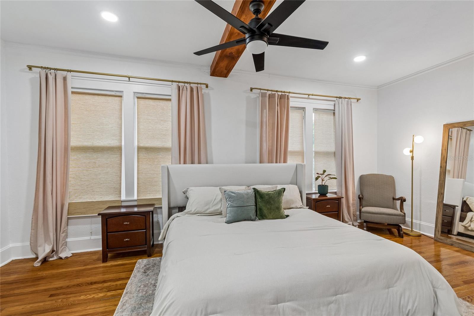 HAMPTON TERRACE - Residential