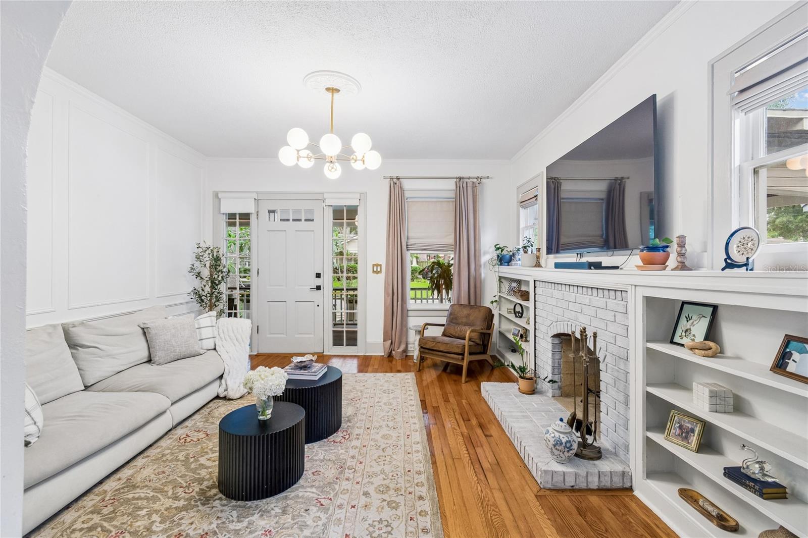 HAMPTON TERRACE - Residential