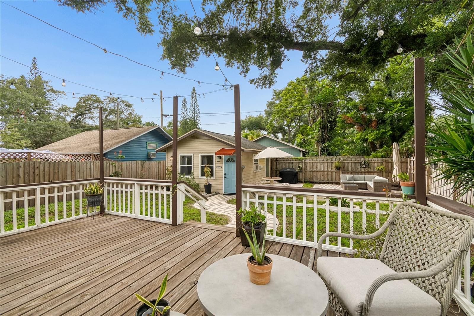 HAMPTON TERRACE - Residential