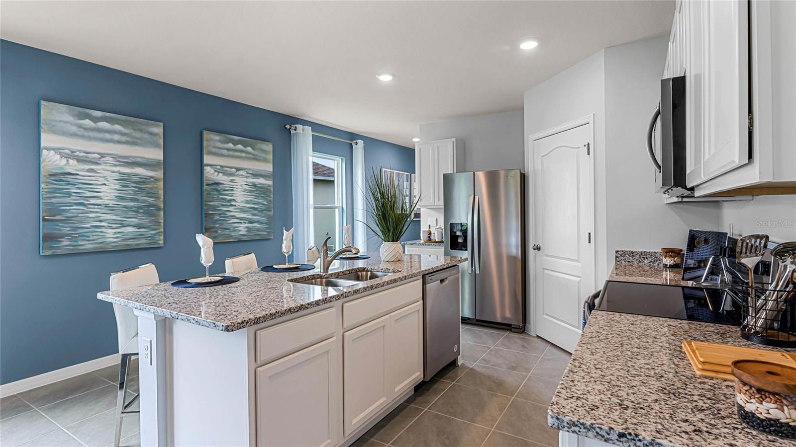 TWO RIVERS - Residential