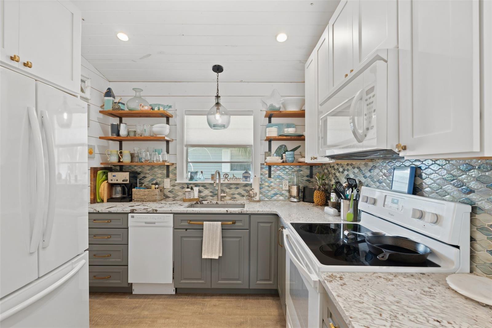 ILEXHURST - Residential