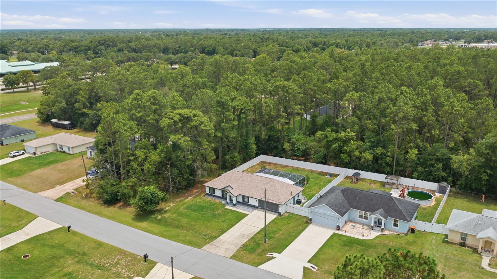 SILVER SPRINGS SHORES UN 07 - Residential