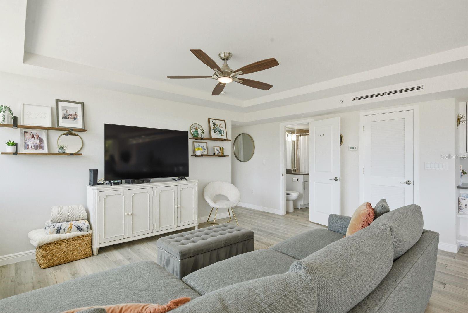 ISLAND WAY TOWERS CONDO - Residential Lease