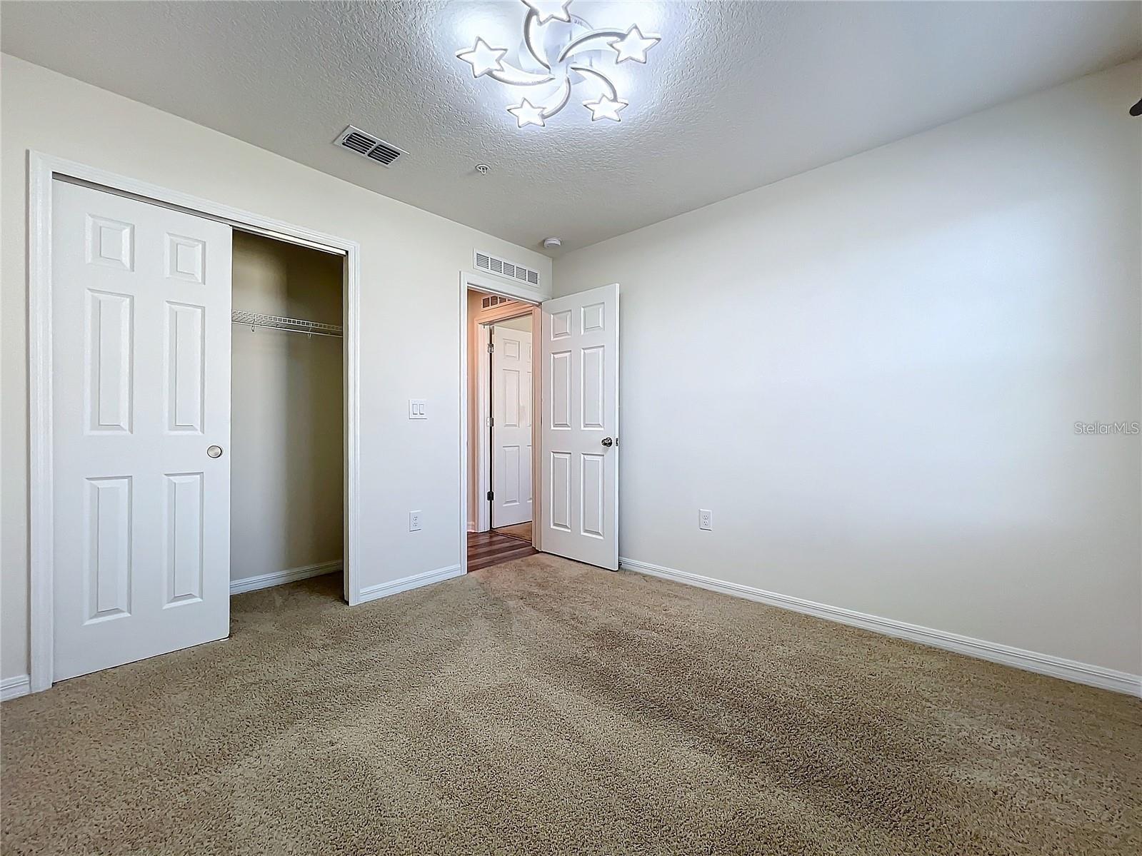 RANDAL WALK - Residential Lease