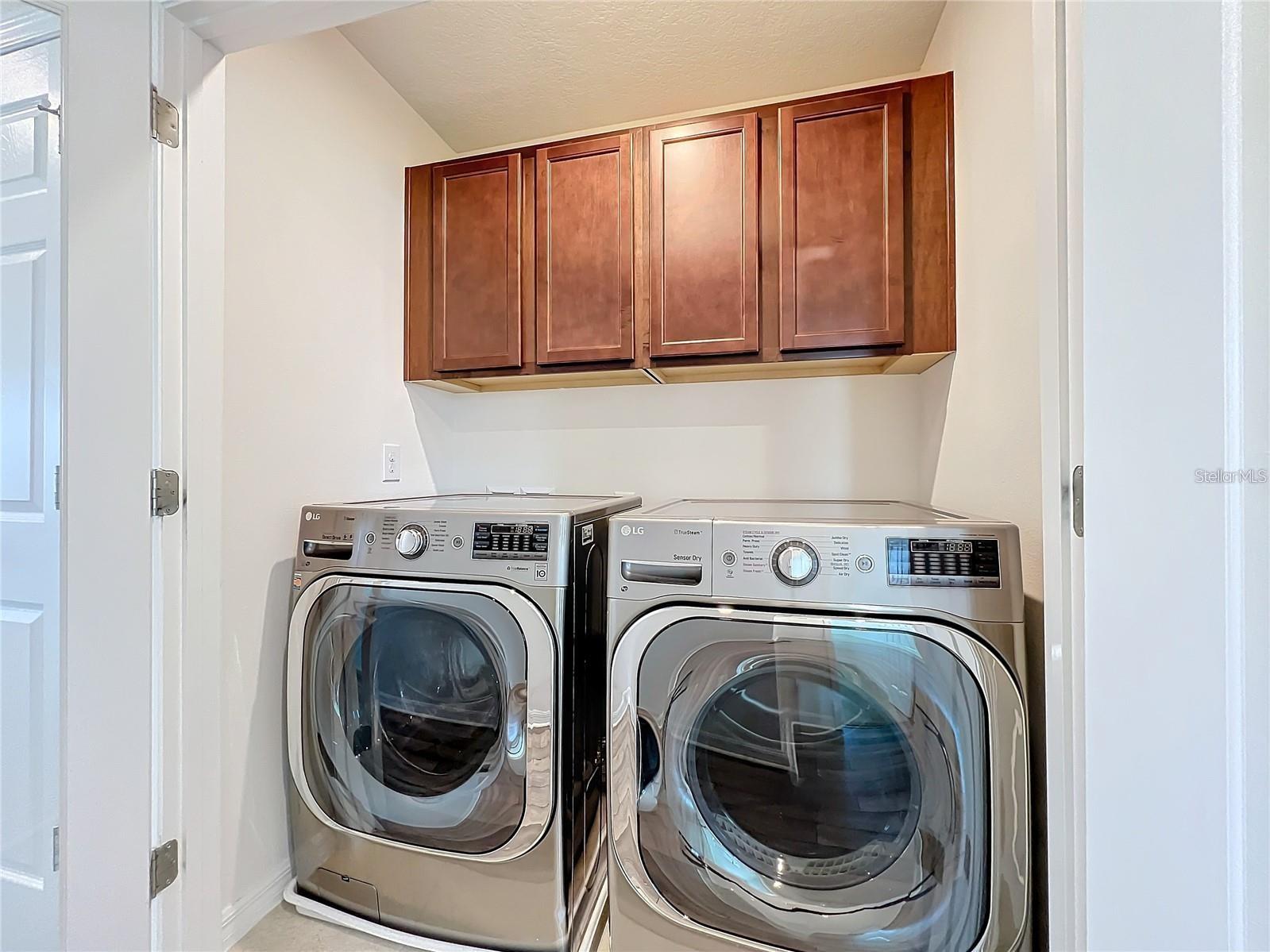 RANDAL WALK - Residential Lease