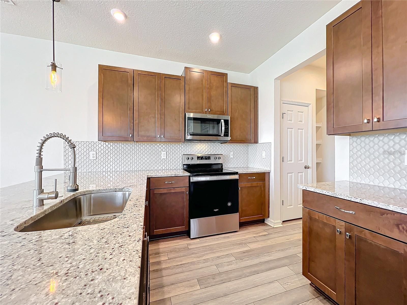 RANDAL WALK - Residential Lease