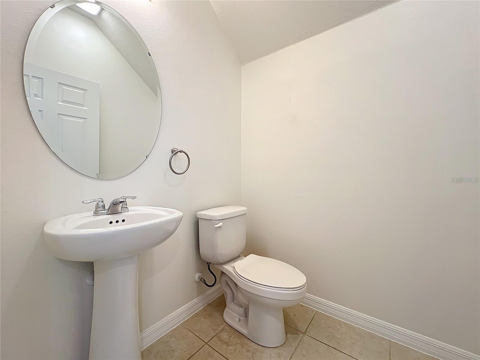 RANDAL WALK - Residential Lease