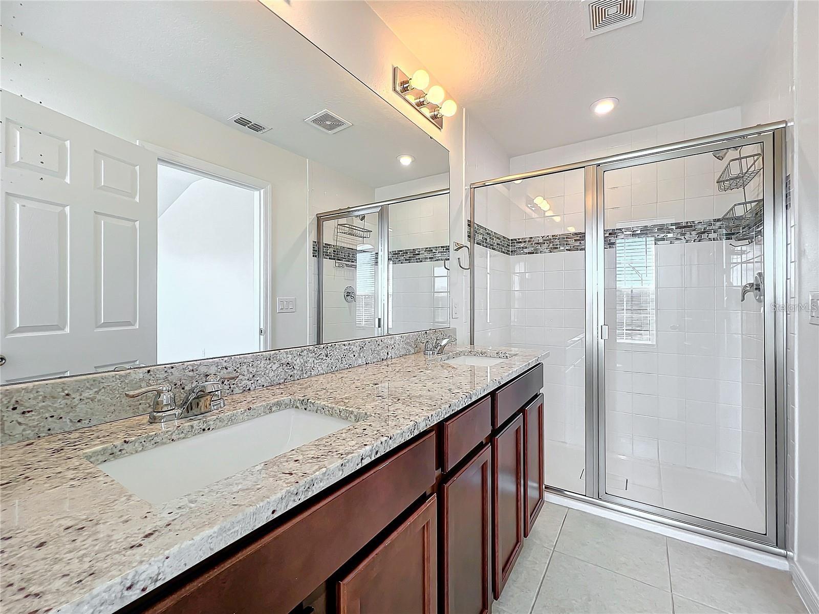RANDAL WALK - Residential Lease