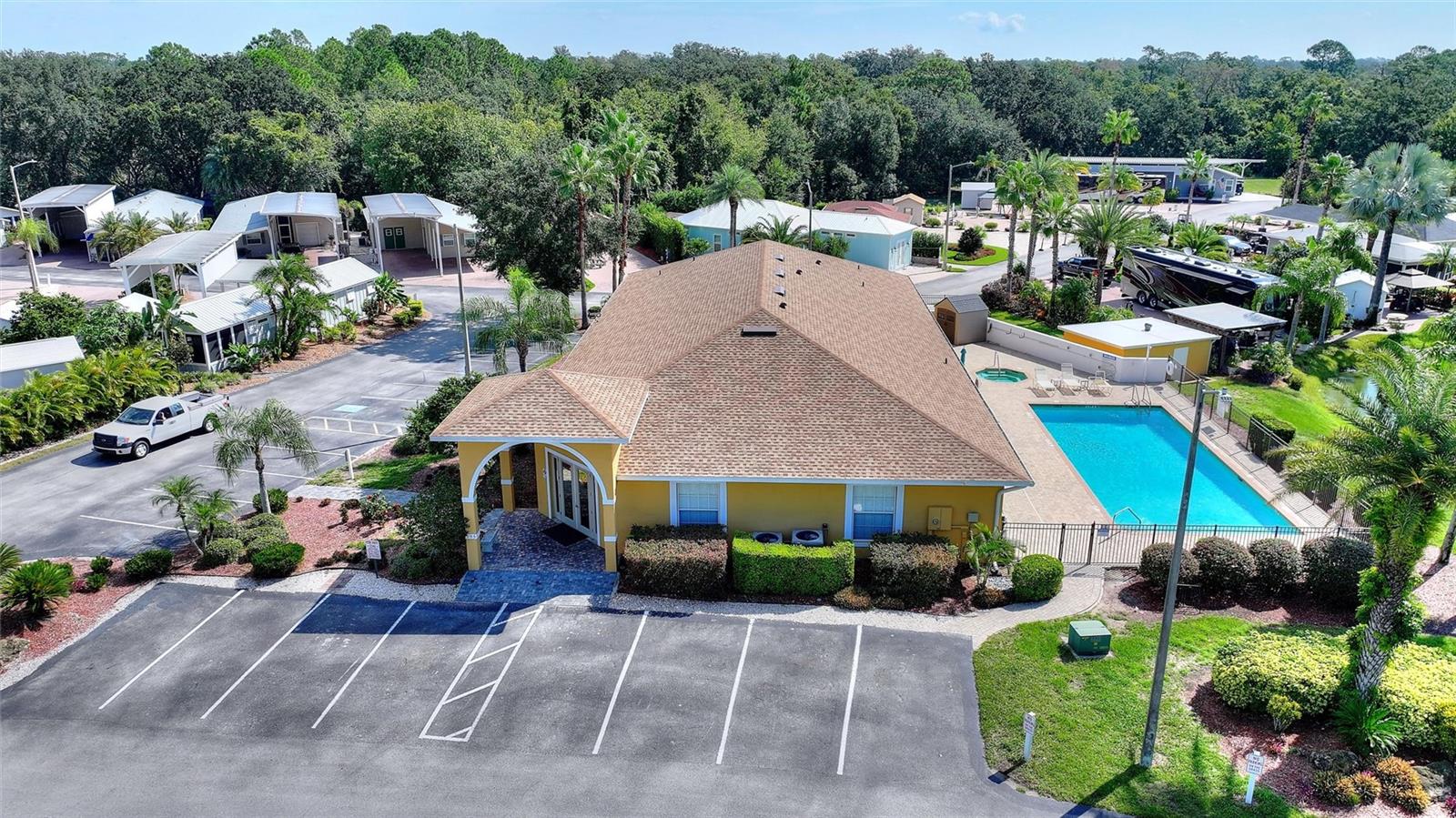 DEER CREEK GOLF & TENNIS RV RESORT - Land